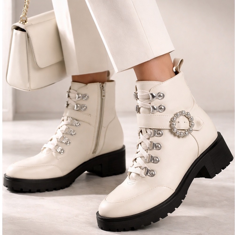 Nanette Lepore Irina Cream White Jewel Buckle Zip‎ Up Hiker Boots Size 9.5